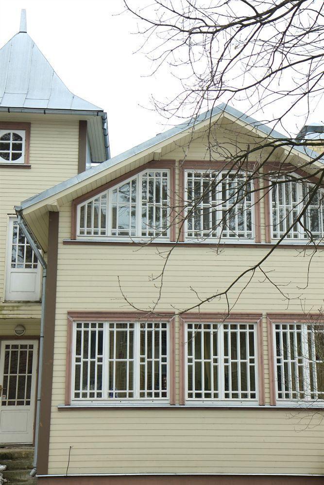 Sun Shine Apartments Jurmala Exterior photo